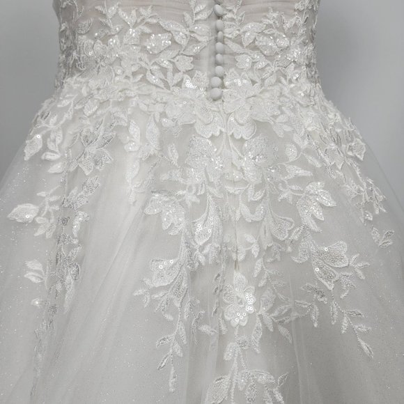 Rebecca Ingram White Lace Beaded Bodice Tulle Wedding Gown Size 18 - Picture 13 of 16